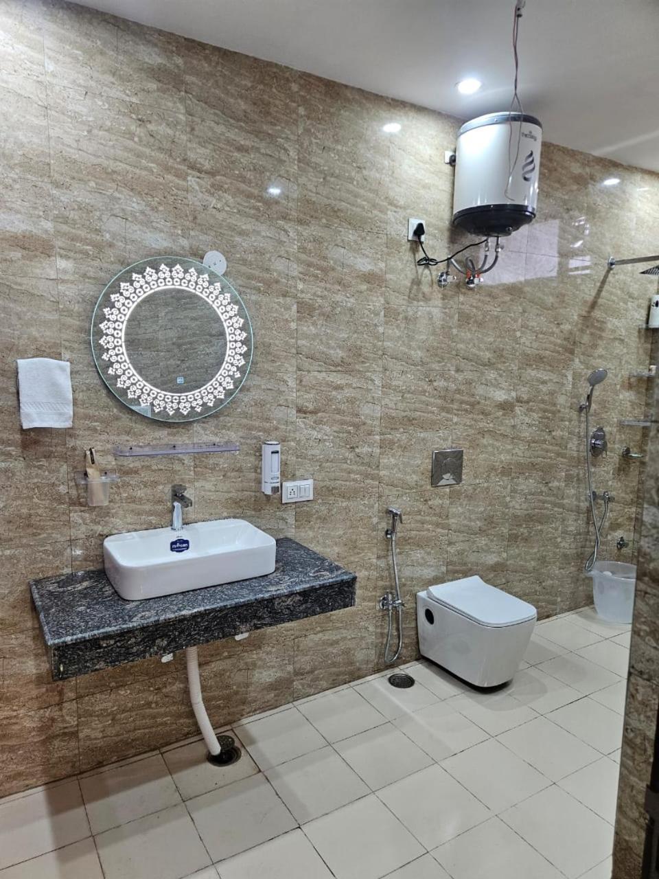 Bed and Breakfast Ashirwaad 249 Greater Noida Esterno foto